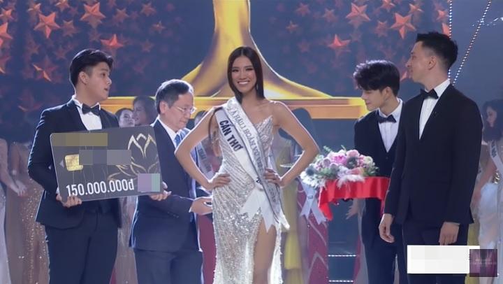 Trước top 16 Miss Universe 2021, Kim Duyên có gì nổi bật?-5