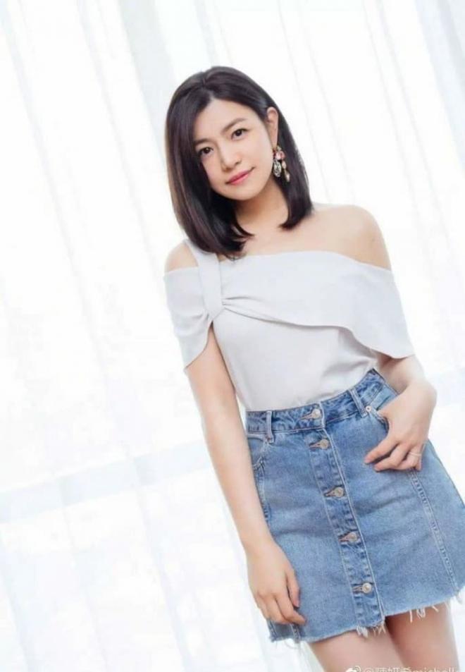 Trần Nghiên Hy đè bẹp Lưu Thi Thi trong ảnh chụp chung-8