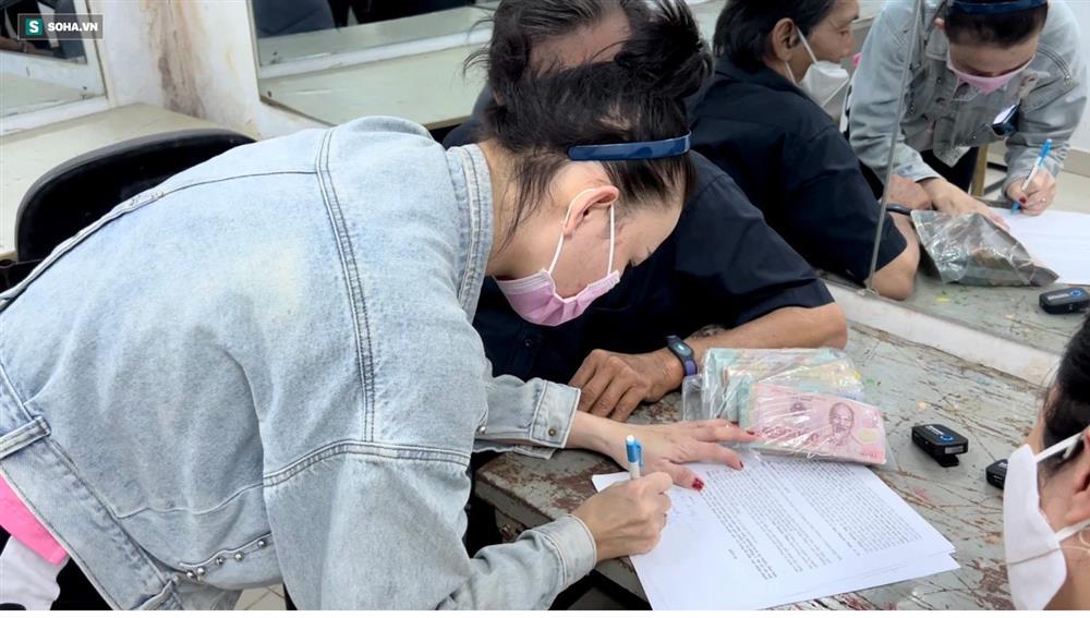 Trịnh Kim Chi trao trả xong toàn bộ tiền đang cầm cho Thương Tín-4