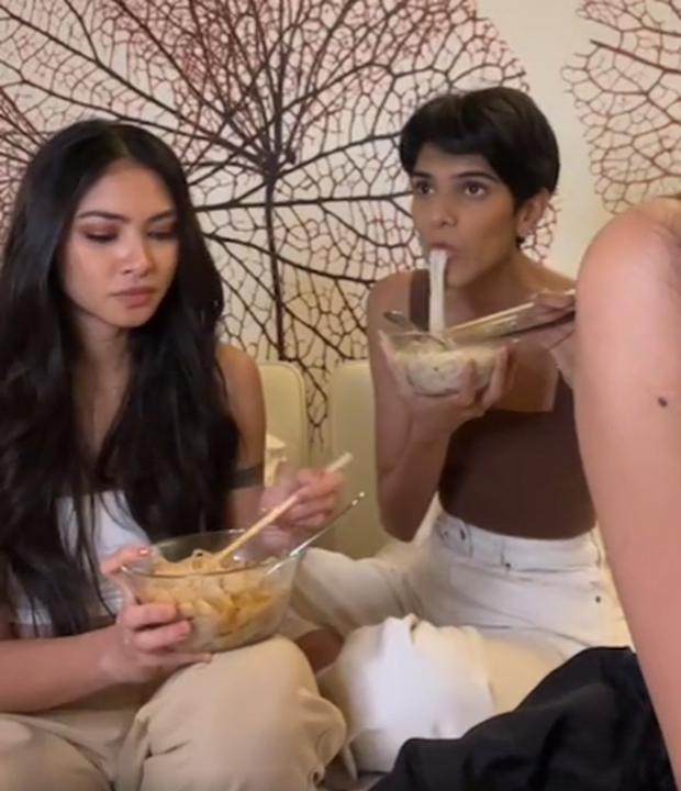 Hội chị em được Kim Duyên đãi khô gà lá chanh lọt top 16 gần hết-4