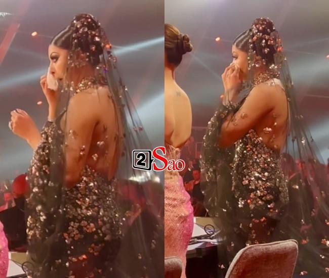 Tân Miss Universe đăng quang, một giám khảo khóc như mưa-8