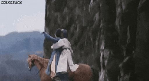 Những cảnh quay phi logic đến hề hước của phim Trung-3