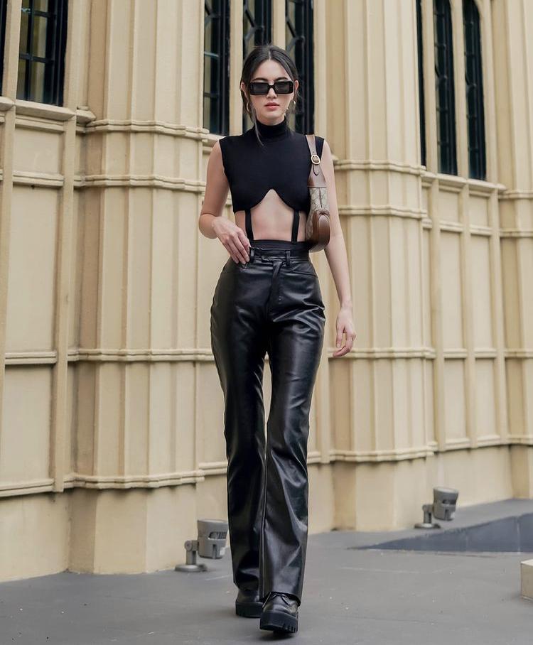 Ma nữ đẹp nhất Thái Lan Mai Davika mặc gì cũng tạo thành trend-5