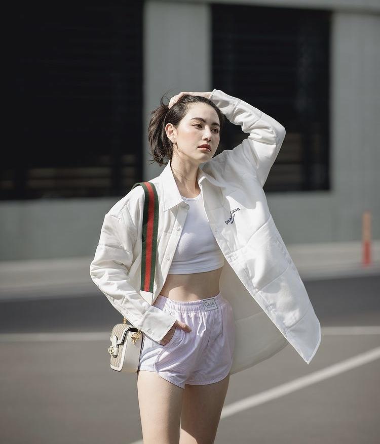 Ma nữ đẹp nhất Thái Lan Mai Davika mặc gì cũng tạo thành trend-9