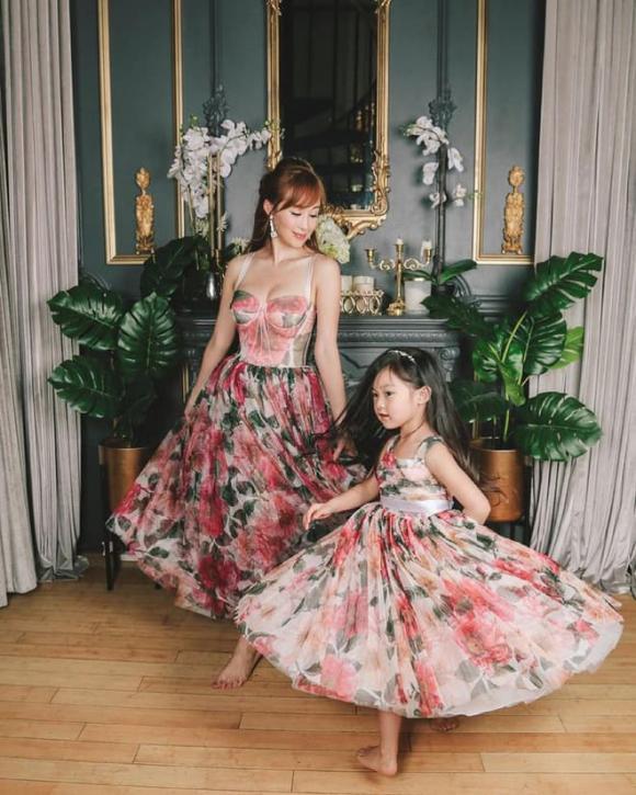 Sang Mỹ toàn chơi với người giàu, Chi Pu chụp ảnh cùng triệu phú Mỹ-9