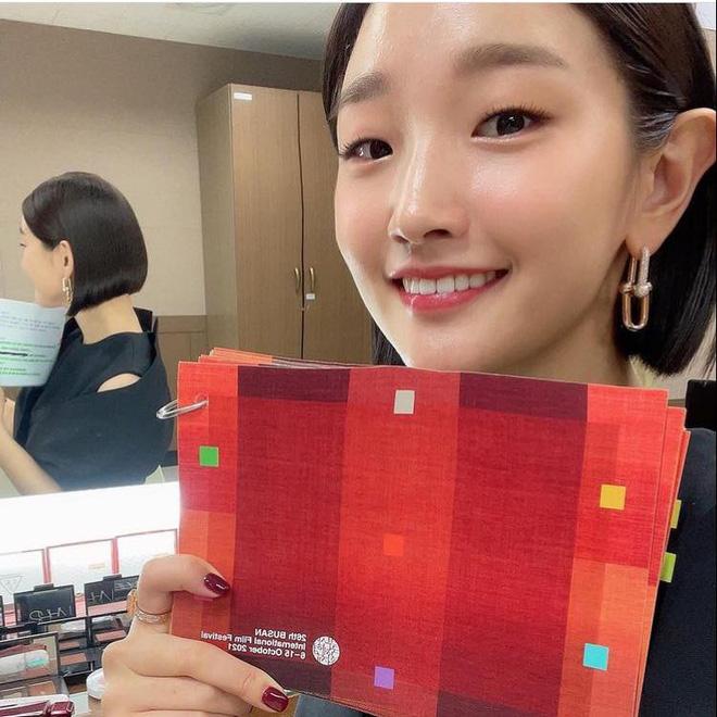 Xót xa diện mạo, lịch trình của Park So Dam trước thông báo ung thư-5