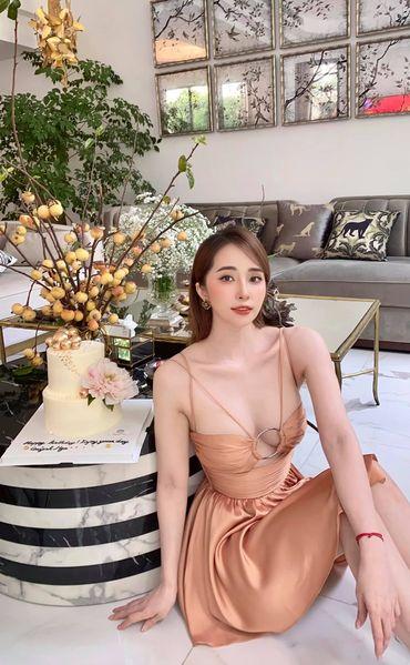 Quỳnh Nga mời nhìn em mà tưởng rao vựa bưởi được mùa-14