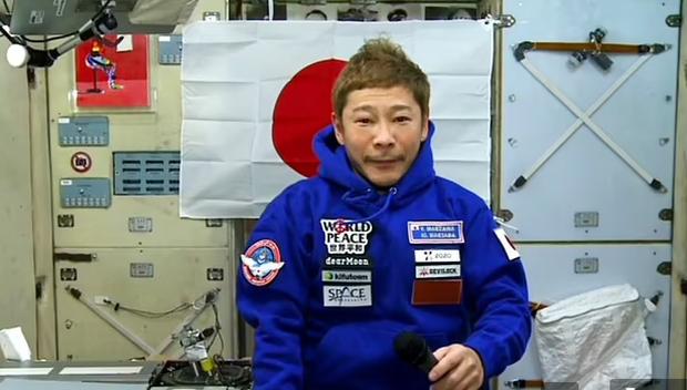 Lần đầu tiên giao đồ ăn cho đơn đặt hàng từ ngoài Trái Đất-1