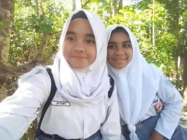 Bố tái hôn với vợ kém 33 tuổi, con gái bàng hoàng khi biết tên mẹ kế!-1