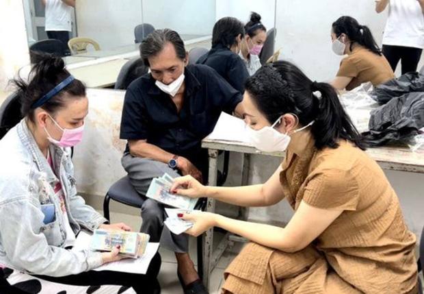 Thương Tín làm shipper, một lần nói rõ chuyện ăn bám-2