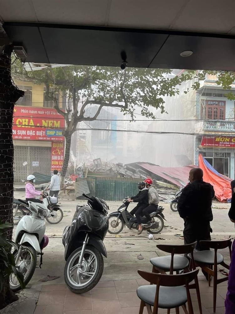 Cận cảnh hiện trường vụ sập nhà 3 tầng ở Lào Cai-3