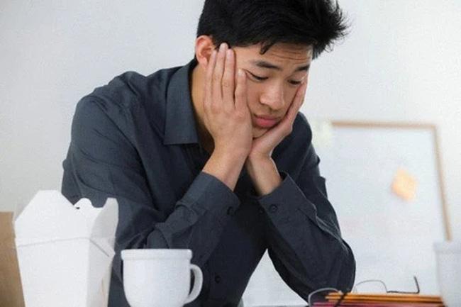 Chồng sắp cưới chụp ảnh tình tứ cùng trai lạ và sự thật sốc óc-2