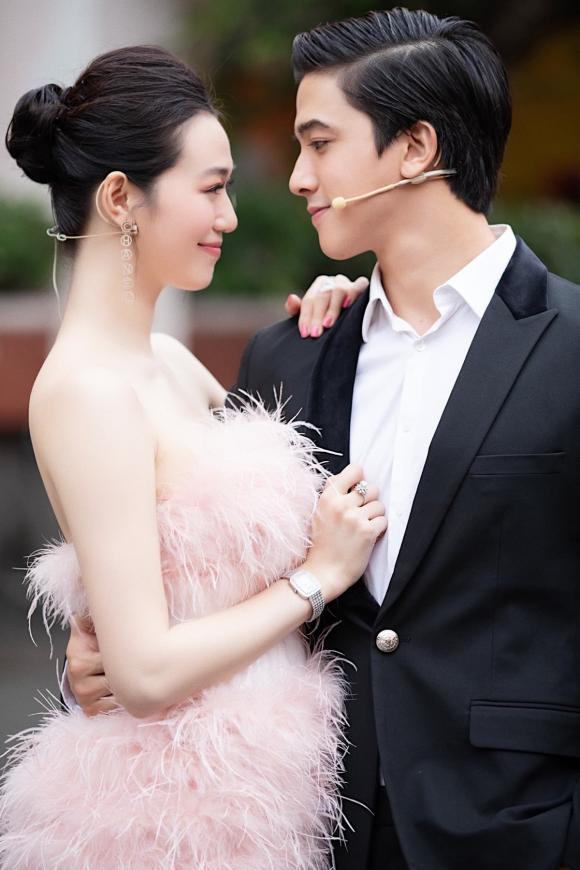 Tiến Vũ công khai chia tay Khánh My sau 4 năm yêu-2