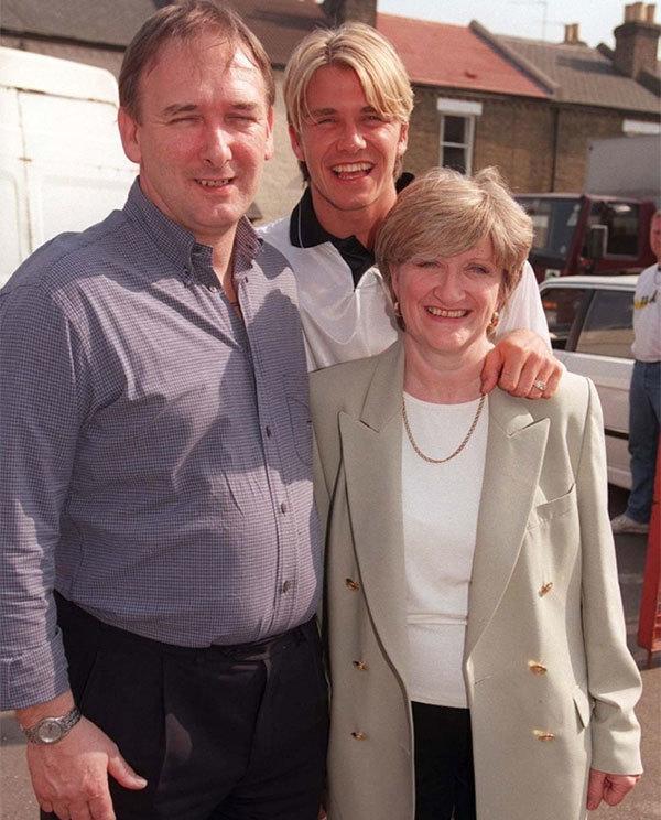 Becks và bố từng mâu thuẫn tưởng không thể hàn gắn-3