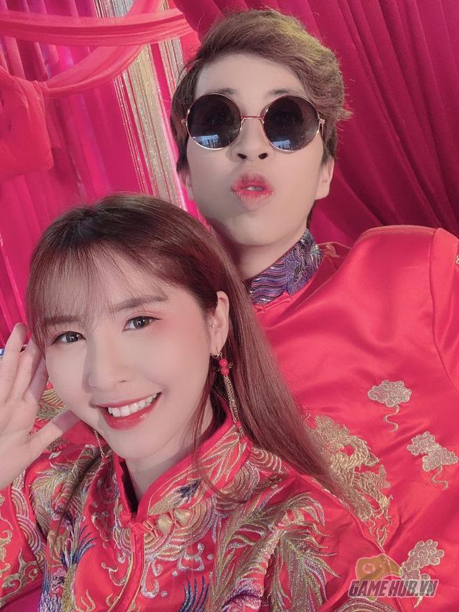 Một streamer nổi tiếng để người yêu cũ vào phòng ngủ trộm đồ-1