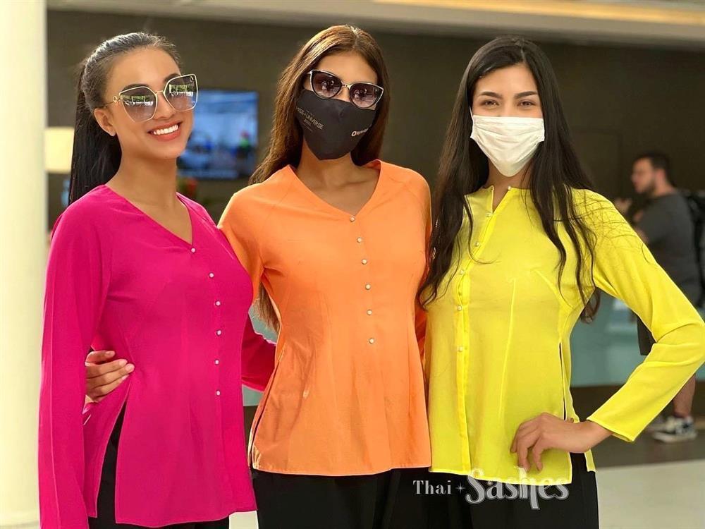 Kim Duyên cùng hội chị em Miss Universe quẩy hết nấc với áo bà ba-2