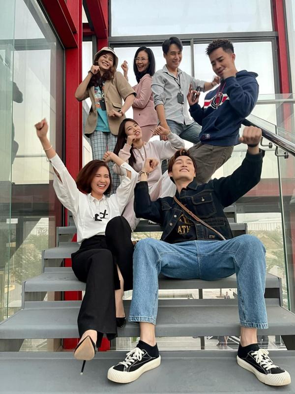 Dàn diễn viên Thương Ngày Nắng Về chịu cái rét run người-12