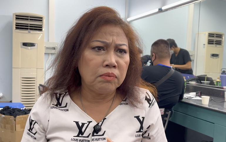 Siu Black nợ nần chồng chất, bệnh tật vẫn đèo bồng con cháu-2