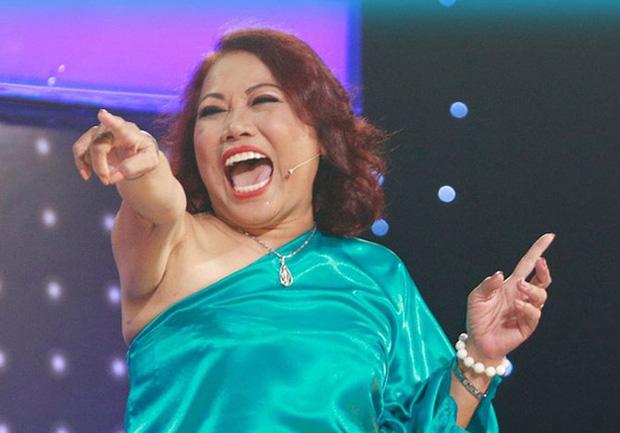 Siu Black nợ nần chồng chất, bệnh tật vẫn đèo bồng con cháu-3