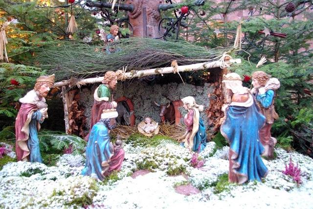 Các quốc gia thế giới ăn mừng ngày lễ Giáng sinh như thế nào?-2