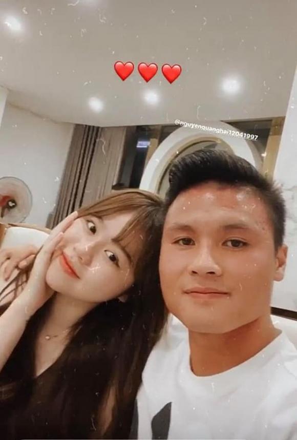 Bồ cũ Quang Hải gây chú ý với cuộc sống giàu có sặc mùi tiền-4