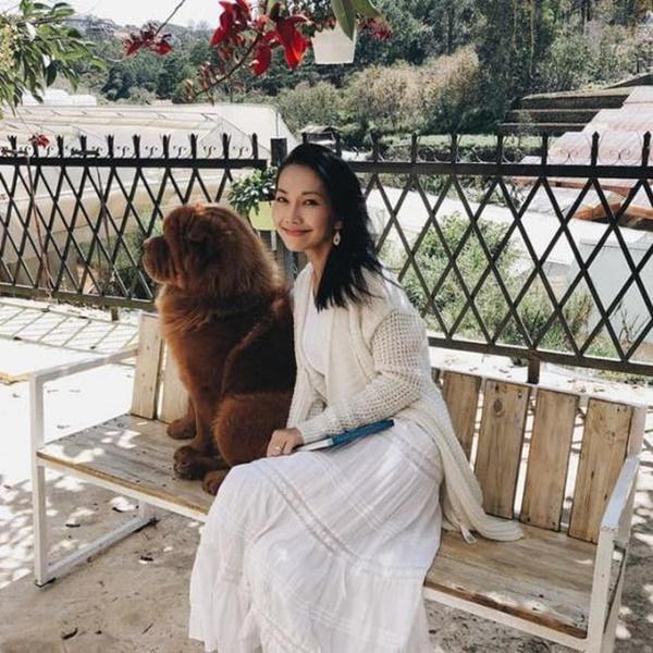 Hôn nhân hạnh phúc, con cái đủ đầy của 2 nữ chính ‘Hương Phù Sa’-8