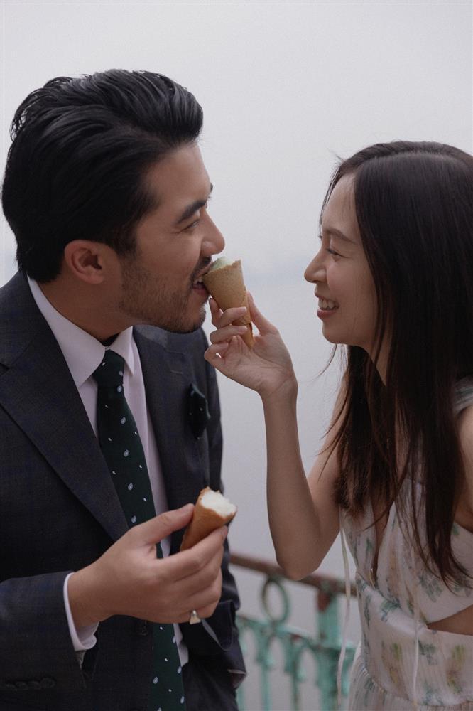 Con gái Xuân Hinh chụp ảnh cưới trên tàu điện Cát Linh - Hà Đông-10