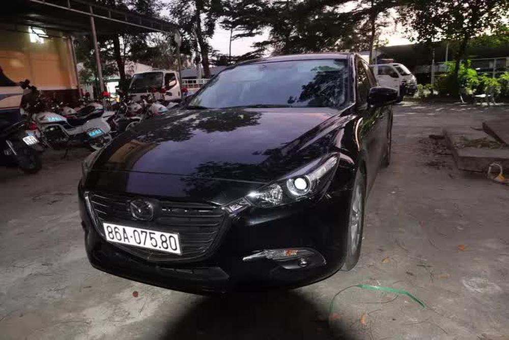 Nhóm đối tượng tạt sơn, mang quan tài đe dọa gia đình F0 để đòi nợ-3