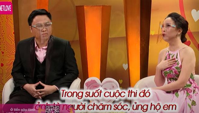 Vừa gặp nữ đồng nghiệp của bố, chàng trai đã mê mệt-4