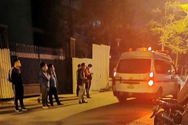 Bé trai rơi từ tầng cao chung cư xuống đất tử vong ở Hà Nội-2