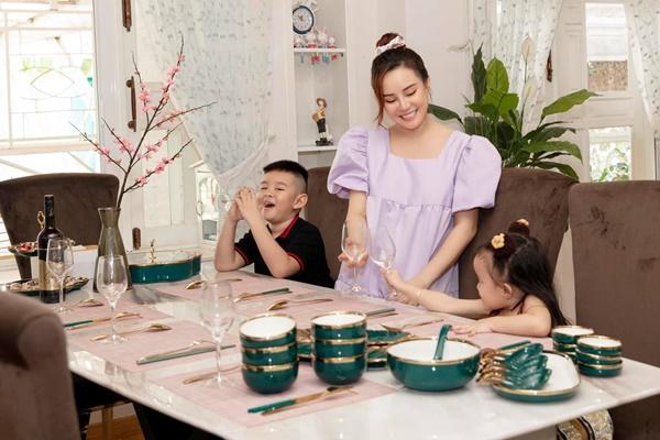 12 năm sau Siêu Mẫu Xì Trum: Yến Trang U40 vẫn độc thân, Vy Oanh hạnh phúc-8