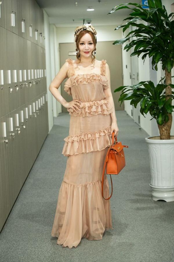 12 năm sau Siêu Mẫu Xì Trum: Yến Trang U40 vẫn độc thân, Vy Oanh hạnh phúc-11