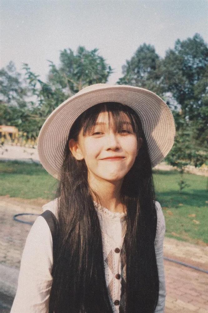 Không nhận ra Hậu Hoàng, o ép vòng 1 chẳng kém hot girl nào!-7