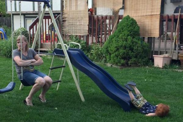 Nếu đối phương làm 5 điều này trong bữa ăn, tuyệt đối không nên kết giao-2