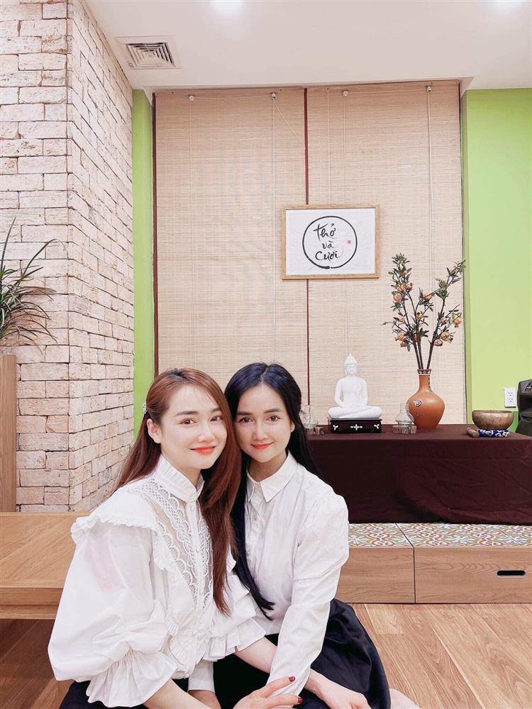 Nhã Phương gây lo lắng với đôi mắt sưng như vừa khóc?-2