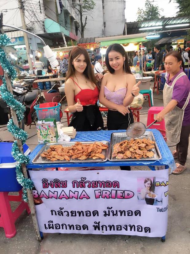 Gái xinh Thái Lan thi nhau mặc áo như sắp tụt hút khách hàng-7