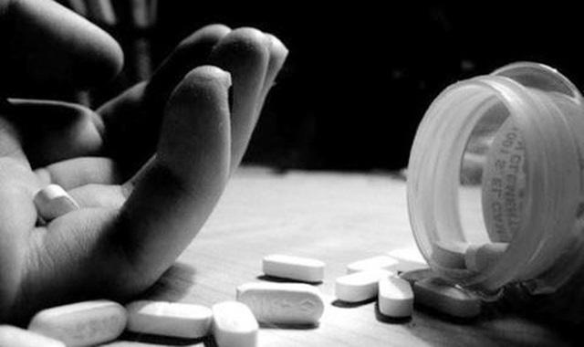 Nhứng đứa trẻ tự tử vì áp lực học tập, không ai nghe thấy lời cầu cứu-4