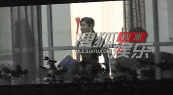 Nhan sắc đệ nhất mỹ nhân Bắc Kinh Cảnh Điềm trong hình chụp trộm-2