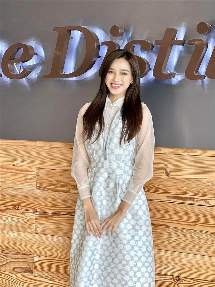 Hạ cánh nước Mỹ, Đỗ Thị Hà thoát kiếp mặc sến-4