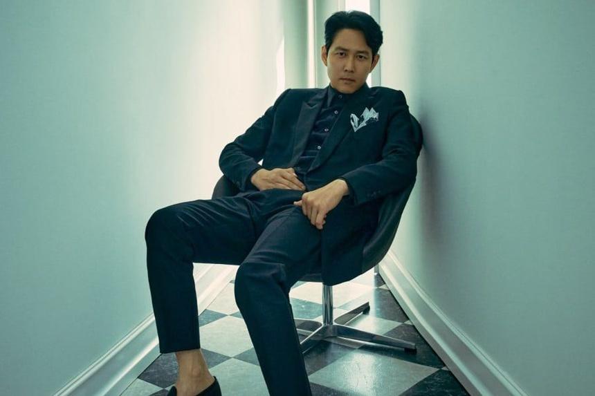 Lee Jung Jae được vinh danh ngôi sao đột phá của năm 2021-1