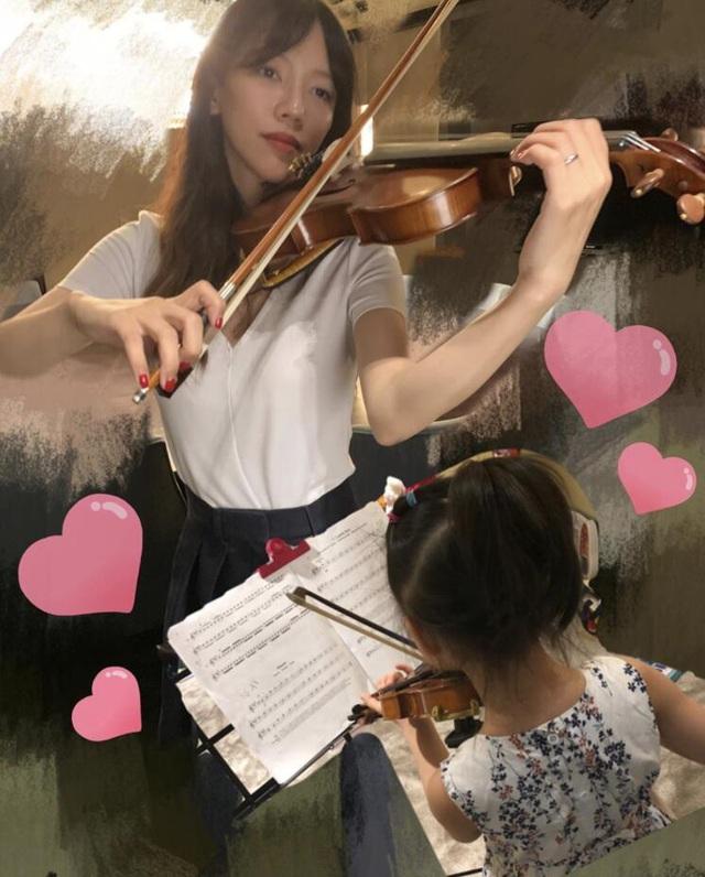 Chân dung người vợ bị Vương Lực Hoành cắm sừng, xem là máy đẻ-8