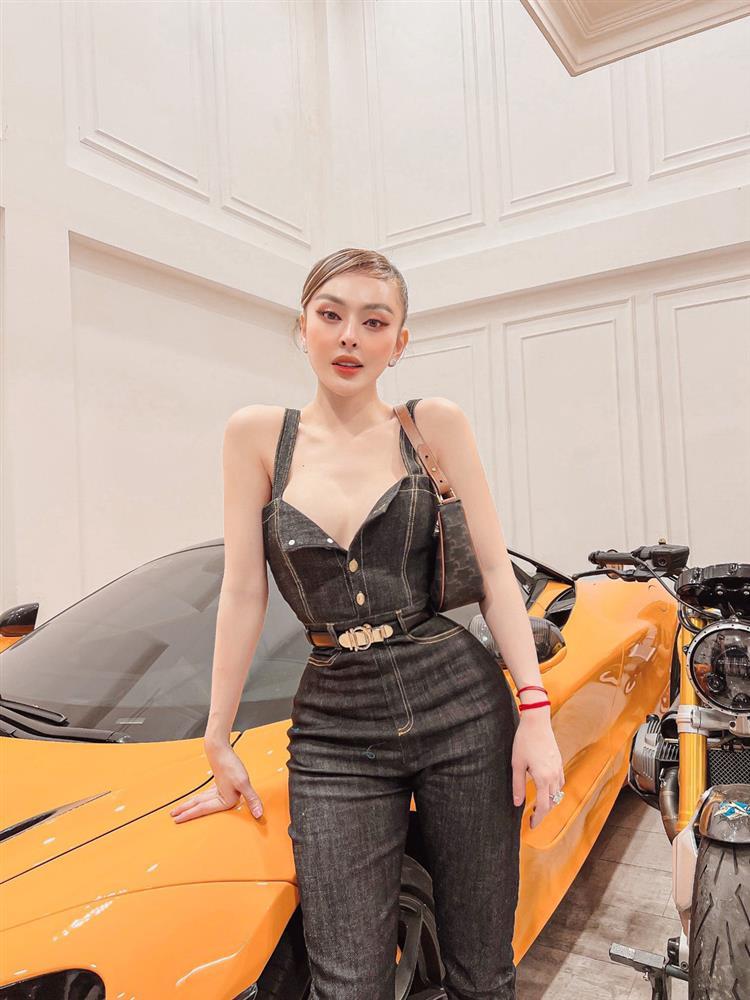 Danh tính cô chủ shop xinh đẹp tố nhân viên cuỗm 300 triệu-2