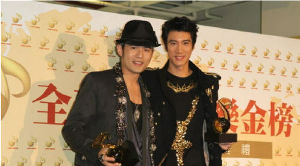 Vì sao Châu Kiệt Luân cạch Vương Lực Hoành giữa bê bối?-1