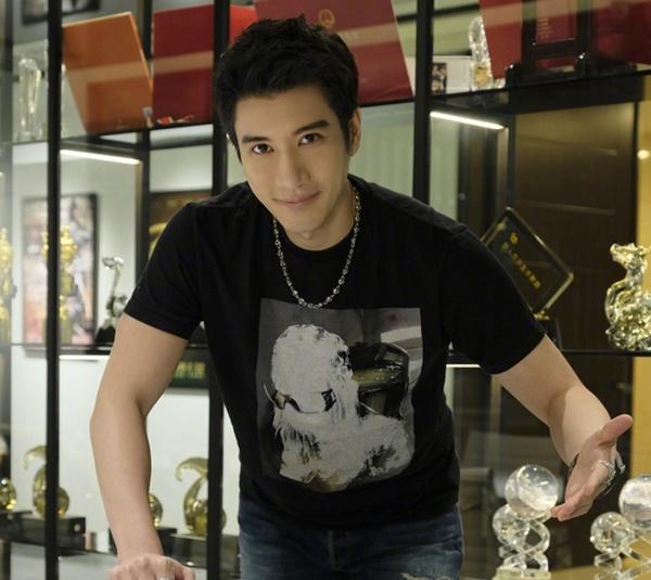 Vương Lực Hoành - ông hoàng âm nhạc sụp đổ sau một đêm-12