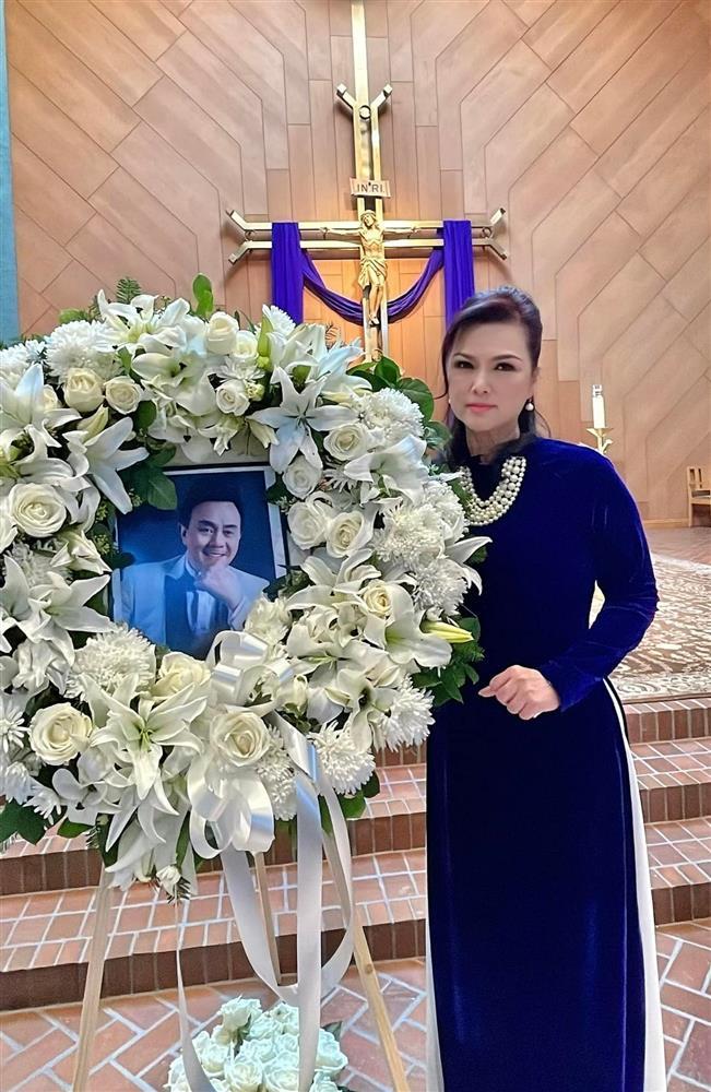 Bà xã Chí Tài khóc nghẹn trong giỗ đầu danh hài ở Mỹ-3