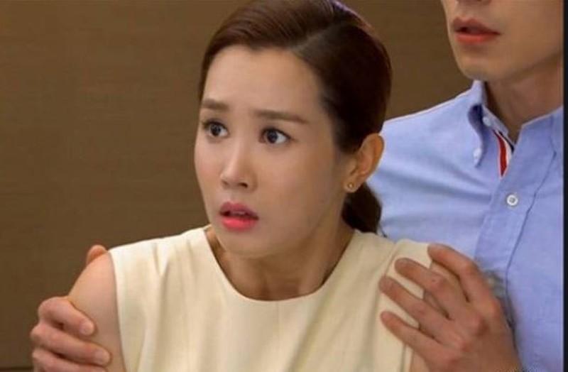 Mẹ chồng tương lai lén dụ con dâu uống thuốc tránh thai liều cao-2