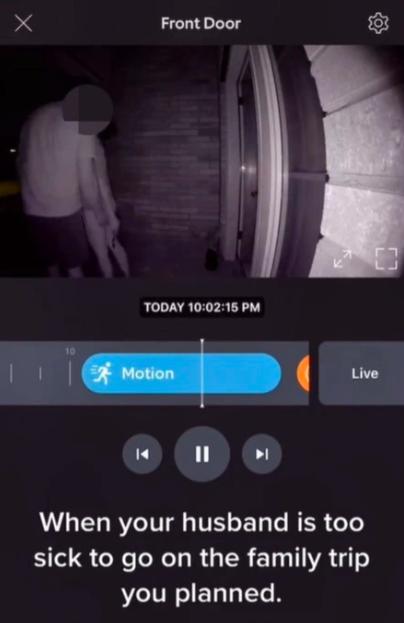 Chồng viện cớ không đi du lịch, vợ ngã ngửa khi nhìn trước cửa nhà!-1