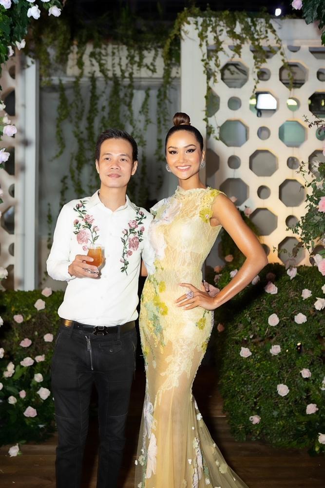 HHen Niê bị đầm xuyên thấu phản chủ, lộ nội y rõ mồn một-9