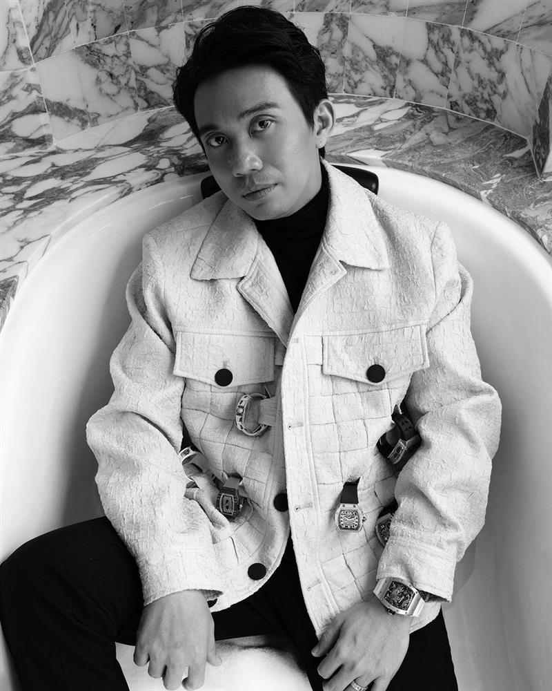 Minh Nhựa mặc chiếc áo bằng cả gia tài một đời của người khác-2