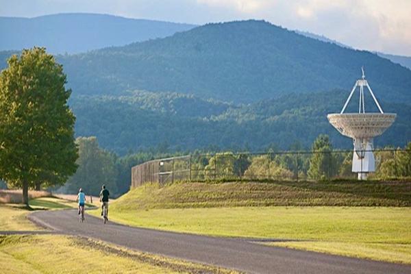 Nhiếp ảnh gia gây náo loạn vì bức ảnh 1 thị trấn ở Italy-7